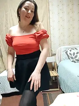 Snapshot of VselenaSun402 chatting on February 24, 12:25 pm VselenaSun402 online show from February 24, 12:25 pm