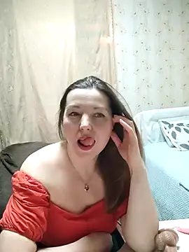 Snapshot of VselenaSun402 chatting on February 27, 11:32 am VselenaSun402 online show from February 27, 11:32 am