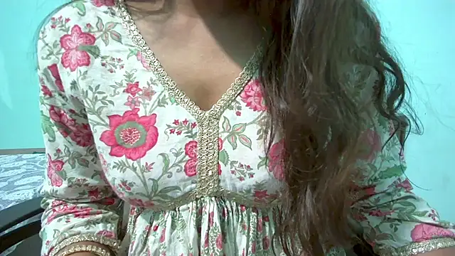 Only hunny online show from February 17, 4:48 pm