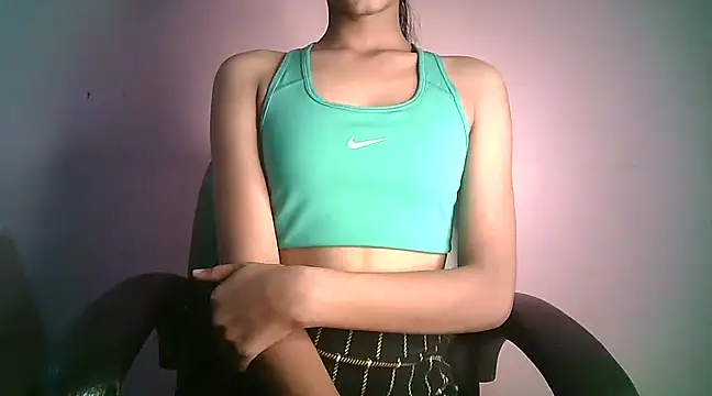 Snapshot of Chandani-Love chatting on February 11, 11:32 am Chandani-Love online show from February 11, 11:32 am