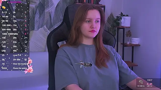 Snapshot of KellyPoter chatting on February 15, 8:24 am KellyPoter online show from February 15, 8:24 am