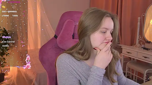 Snapshot of KellyPoter chatting on March 2, 2:57 pm KellyPoter online show from March 2, 2:57 pm