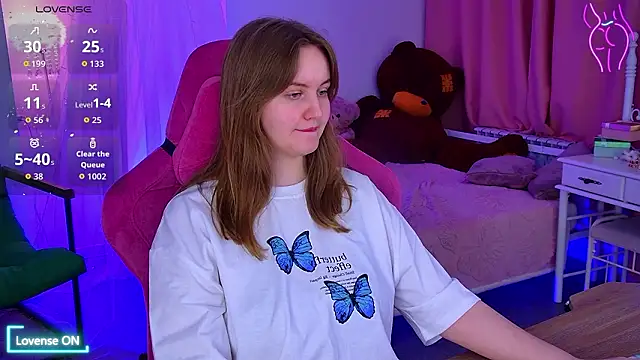 Snapshot of KellyPoter chatting on March 20, 7:24 am KellyPoter online show from March 20, 7:24 am