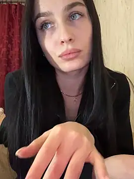 SpecialLina online show from February 6, 2:15 pm