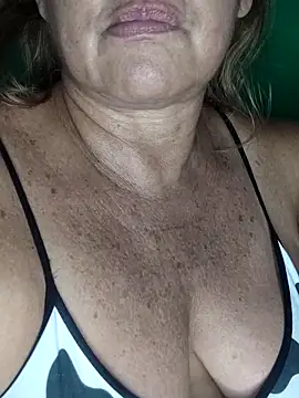 Kasandra Ho online show from October 29, 1:41 am