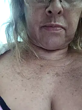 Snapshot of Kasandra_Ho chatting on February 14, 2:14 pm Kasandra Ho online show from February 14, 2:14 pm