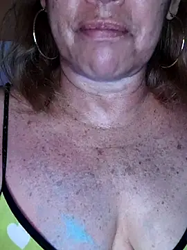 Snapshot of Kasandra_Ho chatting on March 4, 1:39 pm Kasandra Ho online show from March 4, 1:39 pm