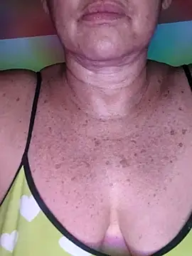 Snapshot of Kasandra_Ho chatting on March 8, 2:04 am Kasandra Ho online show from March 8, 2:04 am