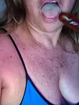 Snapshot of Kasandra_Ho chatting on March 15, 2:01 pm Kasandra Ho online show from March 15, 2:01 pm