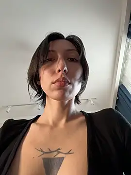 kikidoll online show from February 16, 3:35 am