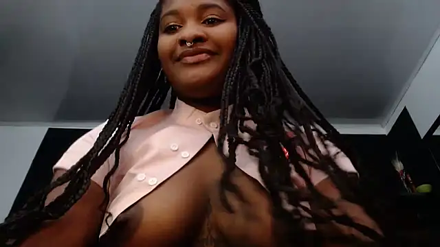 Snapshot of Hanna_Fox_69 chatting on March 19, 5:55 am Hanna Fox 69 online show from March 19, 5:55 am