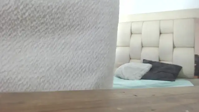 Candy and Jh0n online show from January 28, 5:54 am