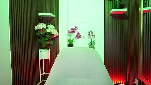 CattleyaScaly online show from September 25, 7:28 pm