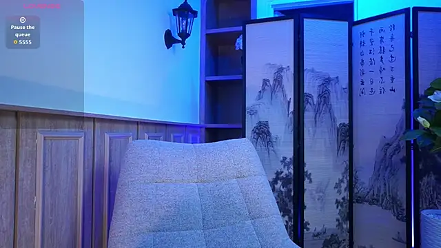 CattleyaScaly online show from April 18, 11:36 am