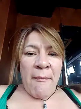 Skylar-Vox- online show from March 11, 2:51 pm