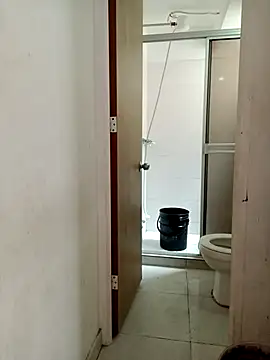 Skylar-Vox- online show from September 12, 6:19 pm