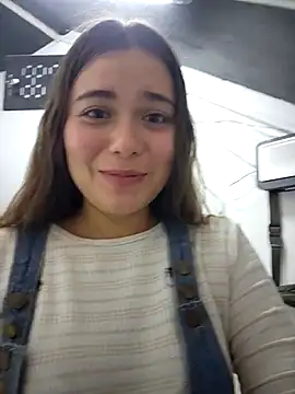 rapunzel069 online show from December 3, 1:35 am