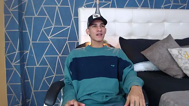 Snapshot of JakeMoxley chatting on February 23, 12:05 pm JakeMoxley online show from February 23, 12:05 pm