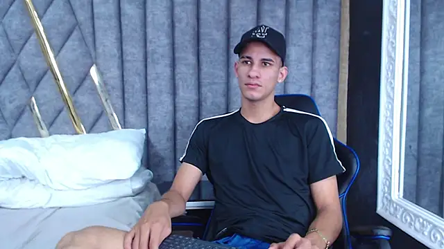 Snapshot of JakeMoxley chatting on March 20, 4:31 pm JakeMoxley online show from March 20, 4:31 pm