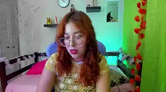  Moon Johnson online show from February 11, 11:22 pm