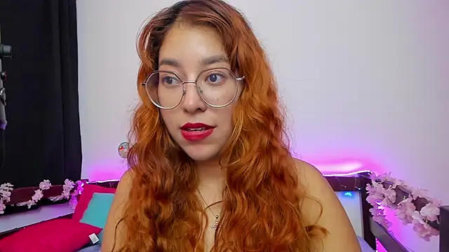  Moon Johnson online show from September 16, 4:02 am