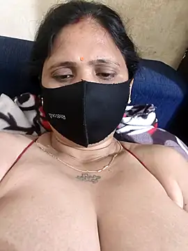 Snapshot of Neha8923 chatting on October 31, 10:22 pm Neha8923 online show from October 31, 10:22 pm