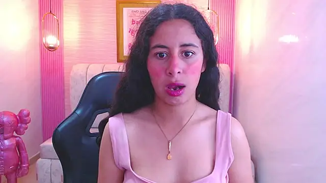 Snapshot of paris_sub1_ chatting on October 9, 12:58 pm paris sub1 online show from October 9, 12:58 pm