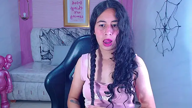 Snapshot of paris_sub1_ chatting on October 21, 12:50 pm paris sub1 online show from October 21, 12:50 pm