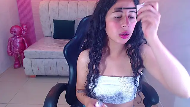 Snapshot of paris_sub1_ chatting on November 1, 1:02 pm paris sub1 online show from November 1, 1:02 pm