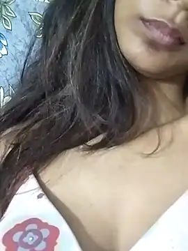Snapshot of Aaliya_Love chatting on February 2, 6:10 pm Aaliya Love online show from February 2, 6:10 pm