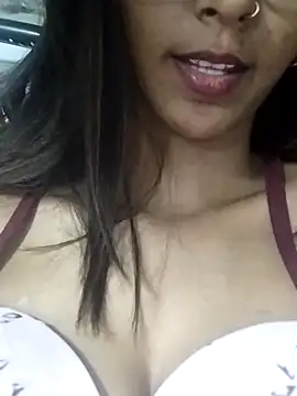 Snapshot of Aaliya_Love chatting on February 25, 2:54 pm Aaliya Love online show from February 25, 2:54 pm