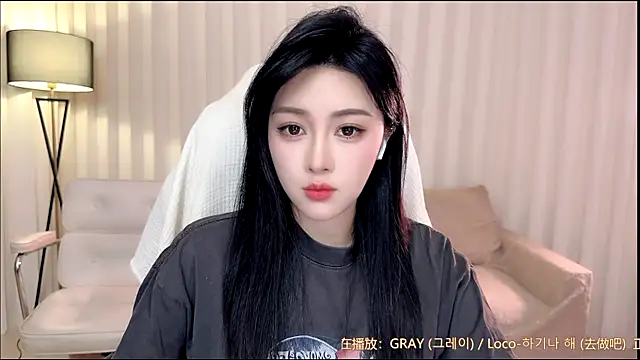 K-moumou online show from March 31, 4:18 pm