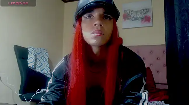 Angiee Ts online show from January 27, 6:20 pm