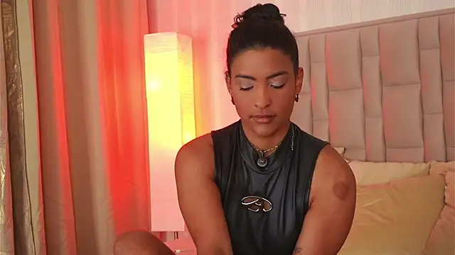 GabyRios online show from May 5, 1:41 pm