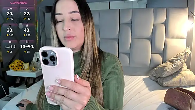 AliceSteel12 online show from October 24, 11:01 pm