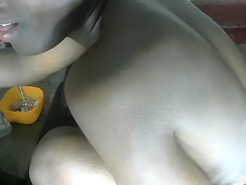 Sweetaggy2 online show from October 27, 6:45 pm