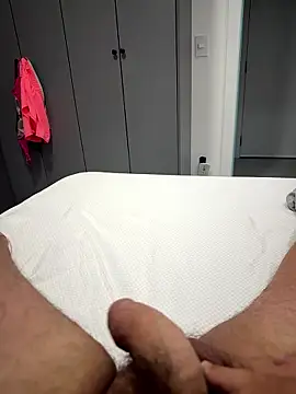 Snapshot of Junior_Larissa04 chatting on January 10, 9:30 pm Junior Larissa04 online show from January 10, 9:30 pm