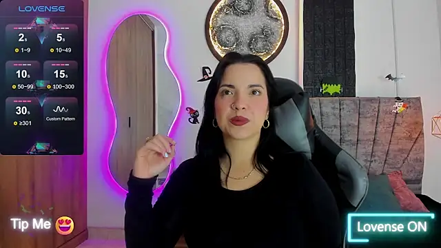 Snapshot of tatiana_sc chatting on October 14, 1:23 pm tatiana sc online show from October 14, 1:23 pm