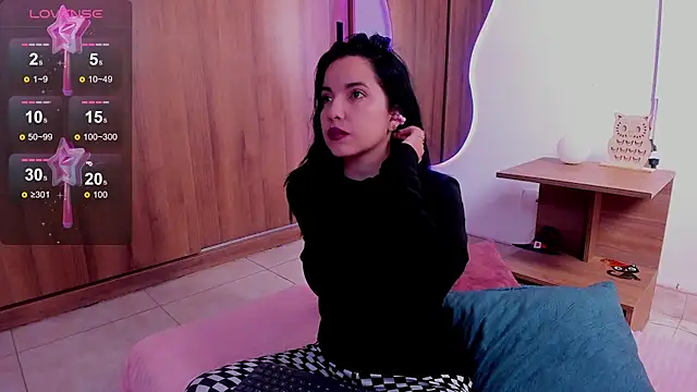 Snapshot of tatiana_sc chatting on October 25, 12:23 pm tatiana sc online show from October 25, 12:23 pm