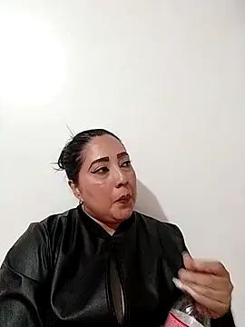 samanta owenss online show from January 1, 10:13 pm
