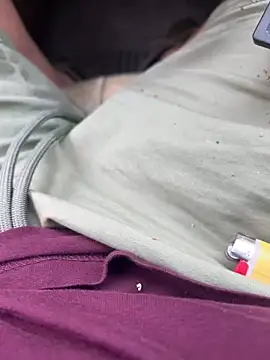 Snapshot of themasteer69 chatting on September 11, 6:41 pm themasteer69 online show from September 11, 6:41 pm