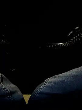 Snapshot of themasteer69 chatting on January 11, 10:48 pm themasteer69 online show from January 11, 10:48 pm