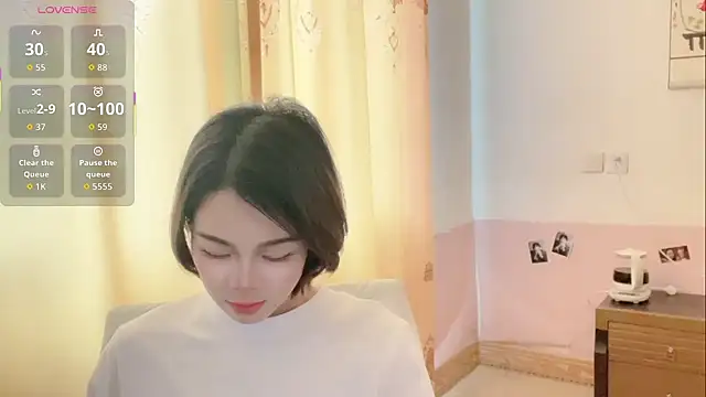 Linda-LL online show from March 25, 3:12 am