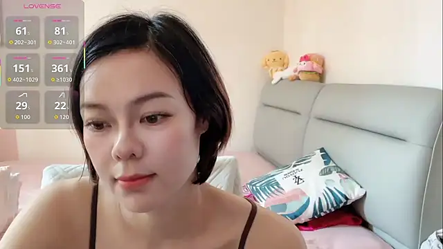 Linda-LL online show from May 14, 3:57 am