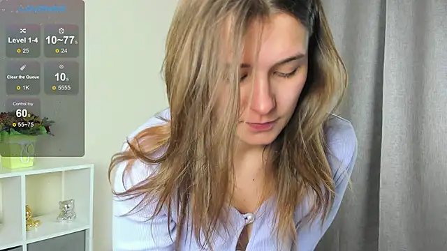 Snapshot of Eva_toy chatting on January 5, 3:22 am Eva toy online show from January 5, 3:22 am