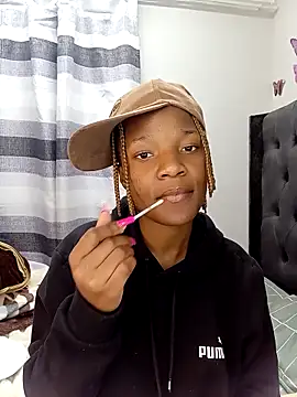 SHANTYBABE online show from September 28, 7:08 pm