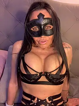 Snapshot of vicvictoriax chatting on March 6, 9:53 pm vicvictoriax online show from March 6, 9:53 pm