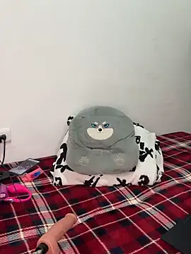 paisitahot1975 online show from November 8, 12:11 am