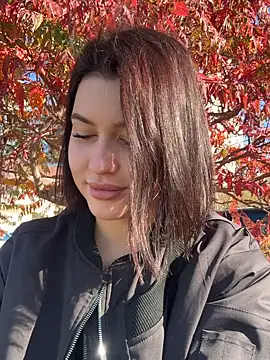 KikiWatson online show from October 20, 7:20 am