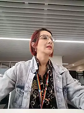 your red rose  online show from January 16, 12:31 pm